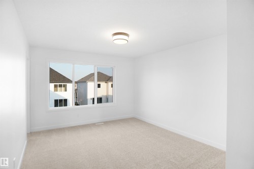 17333 6A Street, Edmonton, AB - Indoor Photo Showing Other Room