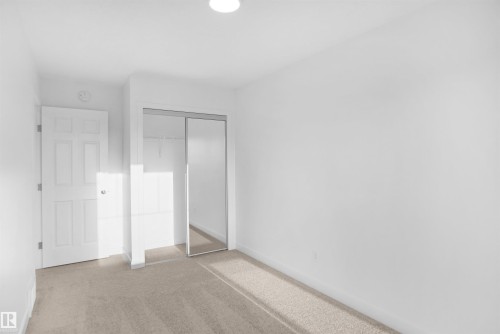17333 6A Street, Edmonton, AB - Indoor Photo Showing Other Room