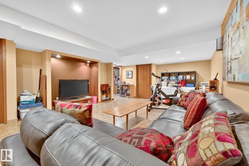 171 Brander Drive, Edmonton, AB - Indoor