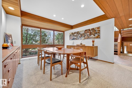 171 Brander Drive, Edmonton, AB - Indoor Photo Showing Dining Room