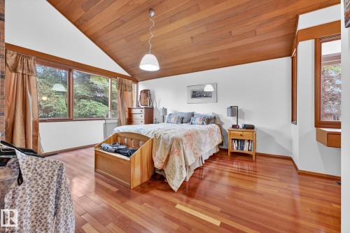 171 Brander Drive, Edmonton, AB - Indoor Photo Showing Bedroom