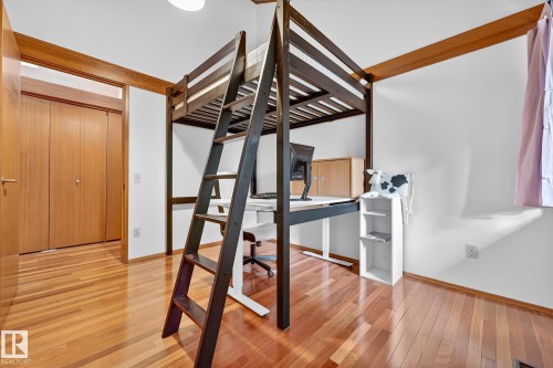 171 Brander Drive, Edmonton, AB - Indoor Photo Showing Other Room