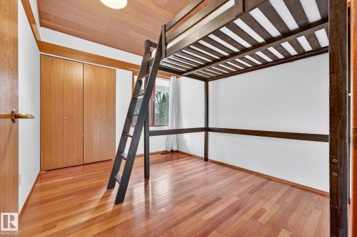 171 Brander Drive, Edmonton, AB - Indoor Photo Showing Other Room