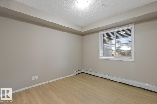 110 12035 22 Avenue Sw, Edmonton, AB - Indoor Photo Showing Other Room