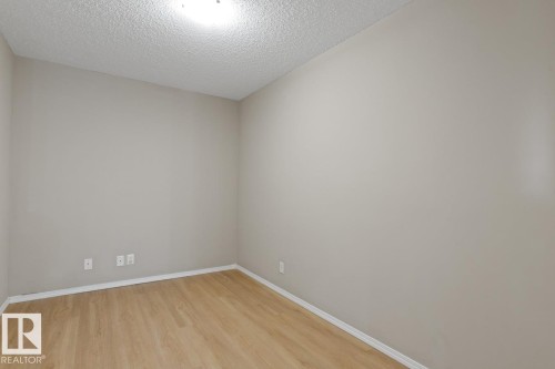 110 12035 22 Avenue Sw, Edmonton, AB - Indoor Photo Showing Other Room