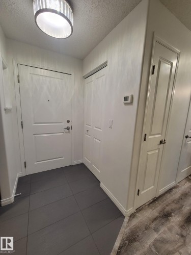 234 16221 95 Street, Edmonton, AB - Indoor Photo Showing Other Room