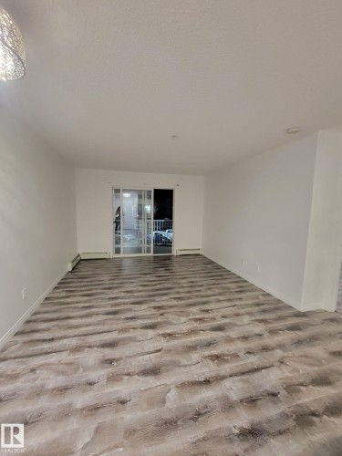 234 16221 95 Street, Edmonton, AB - Indoor
