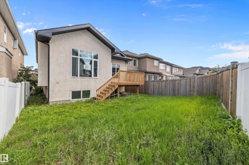 550 Albany Way, Edmonton, AB - Outdoor With Exterior