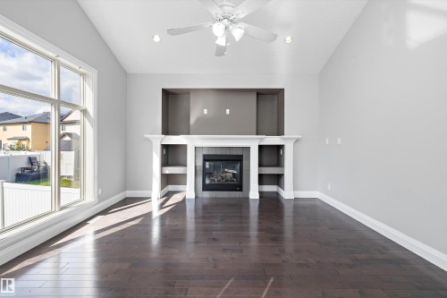 550 Albany Way, Edmonton, AB - Indoor With Fireplace
