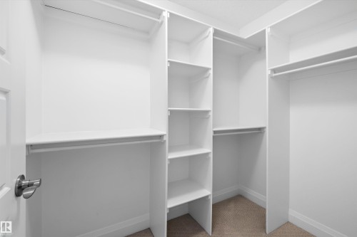550 Albany Way, Edmonton, AB - Indoor With Storage