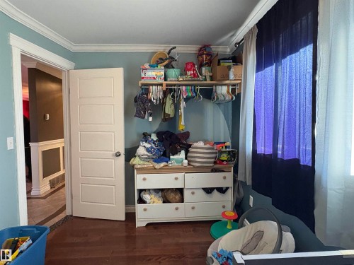 4813 52 Avenue, Elk Point, AB - Indoor With Storage