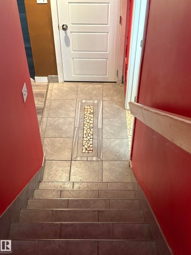 4813 52 Avenue, Elk Point, AB - Indoor Photo Showing Other Room