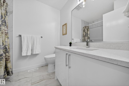 3605 41 Ave, Beaumont, AB - Indoor Photo Showing Bathroom