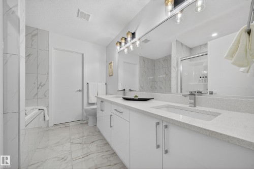 3605 41 Ave, Beaumont, AB - Indoor Photo Showing Bathroom