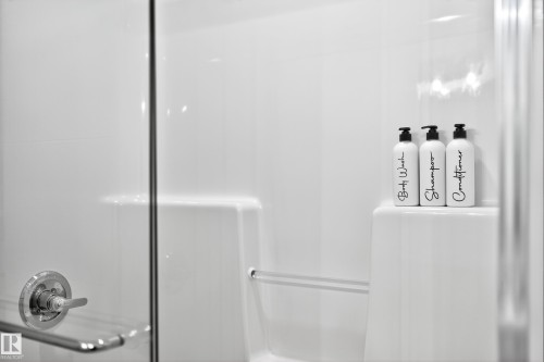 3605 41 Ave, Beaumont, AB - Indoor Photo Showing Bathroom