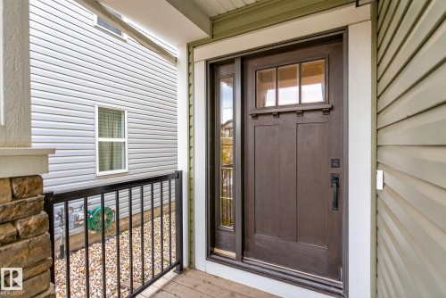 6121 175A Avenue, Edmonton, AB - Outdoor With Exterior