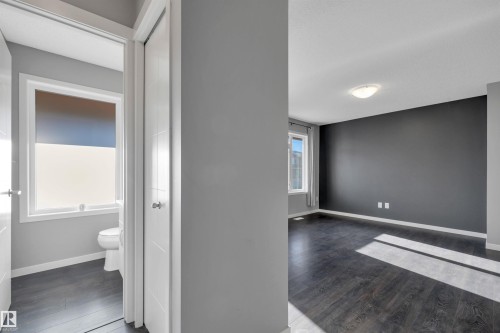 17236 9A Avenue, Edmonton, AB - Indoor Photo Showing Other Room