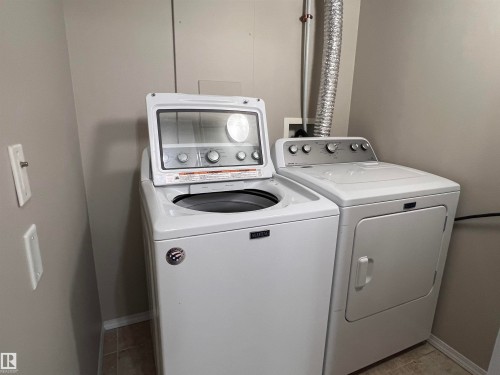 302 6921 199 Street, Edmonton, AB - Indoor Photo Showing Laundry Room