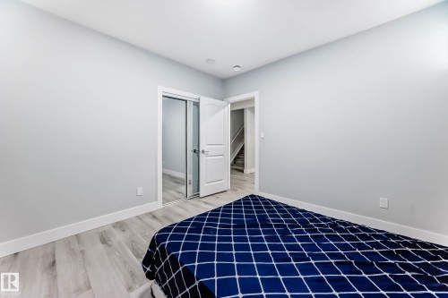 6159 12 Avenue Sw, Edmonton, AB - Indoor