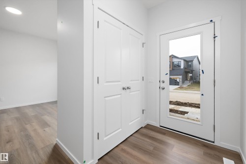 9107 Elves Loop, Edmonton, AB - Indoor Photo Showing Other Room