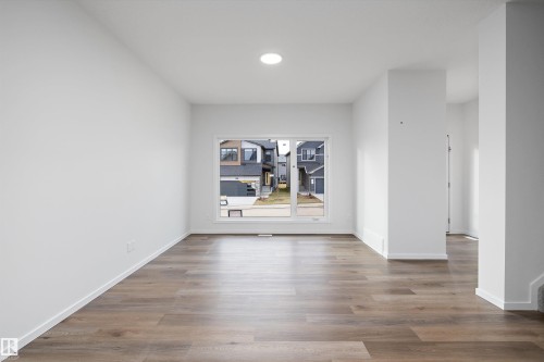 9107 Elves Loop, Edmonton, AB - Indoor