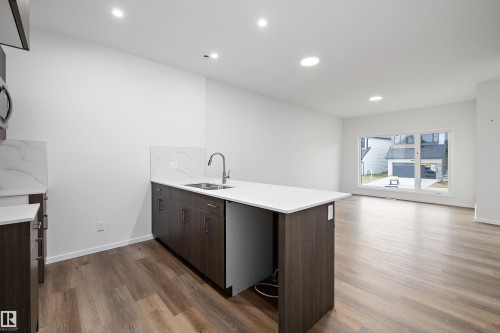 9107 Elves Loop, Edmonton, AB - Indoor