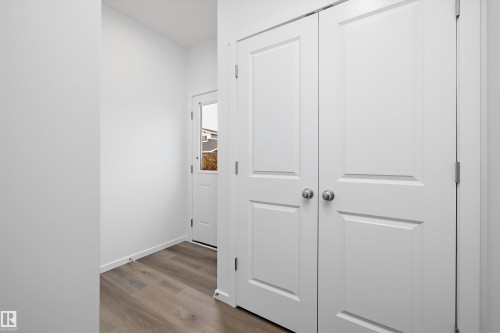 9107 Elves Loop, Edmonton, AB - Indoor Photo Showing Other Room