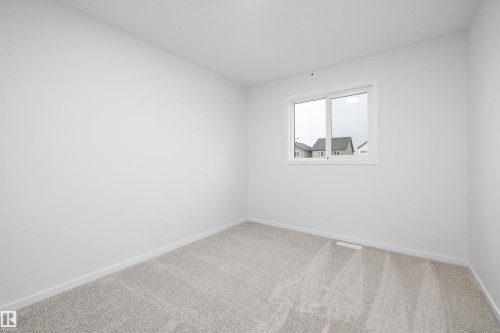 9107 Elves Loop, Edmonton, AB - Indoor Photo Showing Other Room