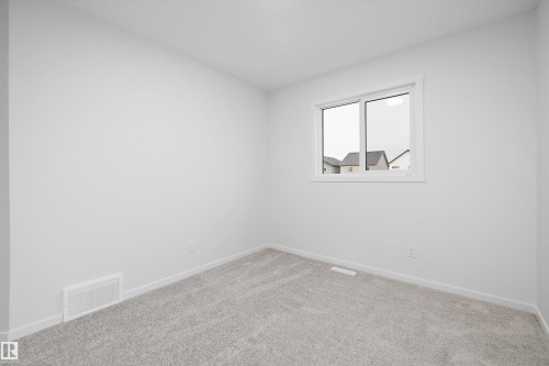 9107 Elves Loop, Edmonton, AB - Indoor Photo Showing Other Room