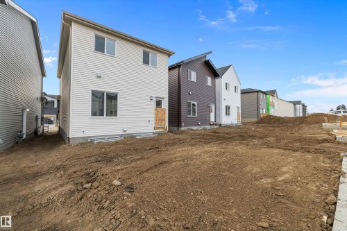 9107 Elves Loop, Edmonton, AB - Outdoor With Exterior