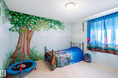1969 Garnett Way, Edmonton, AB - Indoor Photo Showing Bedroom