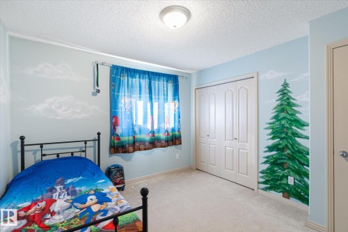 1969 Garnett Way, Edmonton, AB - Indoor Photo Showing Bedroom