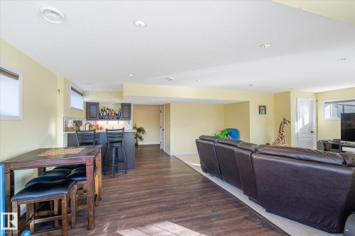 1969 Garnett Way, Edmonton, AB - Indoor