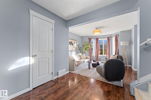 12713 116 Street Nw, Edmonton, AB - Indoor