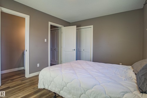157 Brookwood Drive, Spruce Grove, AB - Indoor Photo Showing Bedroom