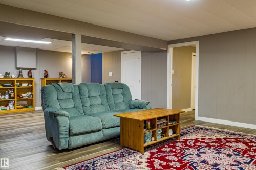 157 Brookwood Drive, Spruce Grove, AB - Indoor