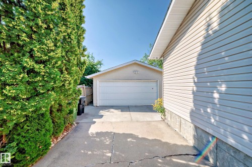 17719 84 Avenue, Edmonton, AB - Outdoor With Exterior