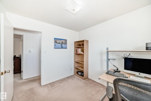 17719 84 Avenue, Edmonton, AB - Indoor Photo Showing Office