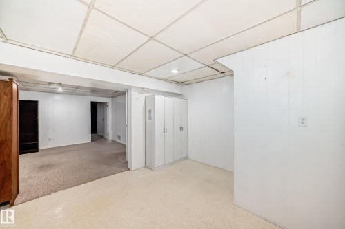 17719 84 Avenue, Edmonton, AB - Indoor Photo Showing Other Room
