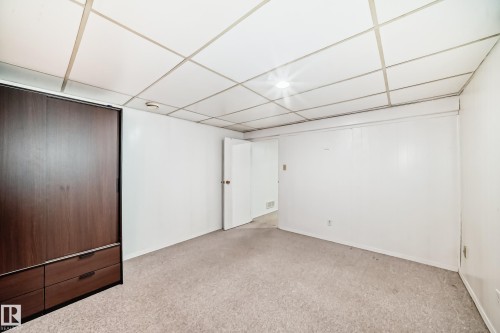 17719 84 Avenue, Edmonton, AB - Indoor Photo Showing Other Room