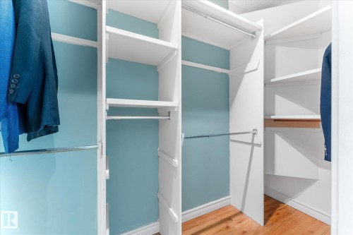 813 Proctor Wynd, Edmonton, AB - Indoor With Storage