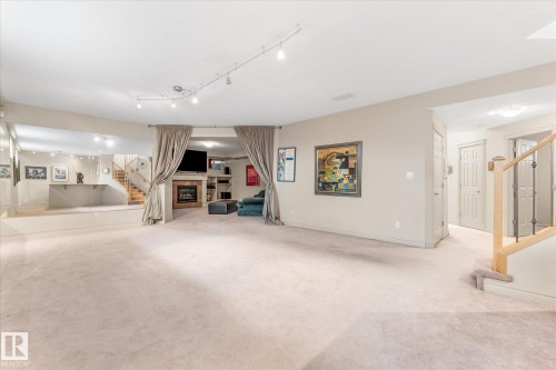 813 Proctor Wynd, Edmonton, AB - Indoor
