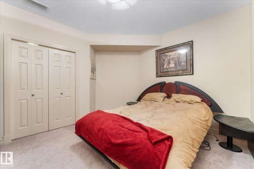 813 Proctor Wynd, Edmonton, AB - Indoor Photo Showing Bedroom