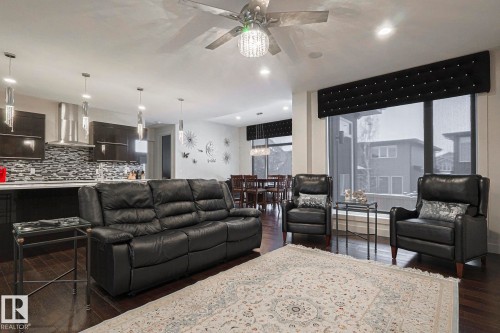 1116 Hainstock Green Green, Edmonton, AB - Indoor