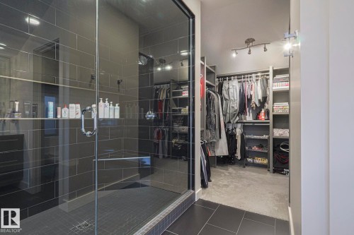 1116 Hainstock Green Green, Edmonton, AB - Indoor