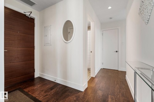 1201 11969 Jasper Avenue, Edmonton, AB - Indoor Photo Showing Other Room