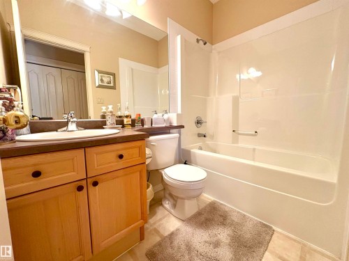 15 17603 99 Street, Edmonton, AB - Indoor Photo Showing Bathroom