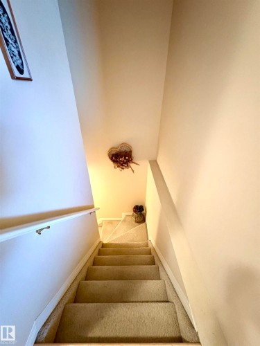 15 17603 99 Street, Edmonton, AB - Indoor Photo Showing Other Room