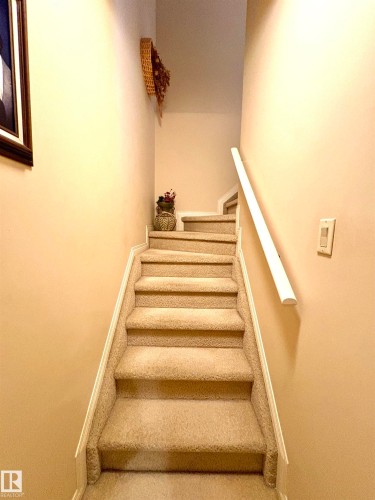 15 17603 99 Street, Edmonton, AB - Indoor Photo Showing Other Room