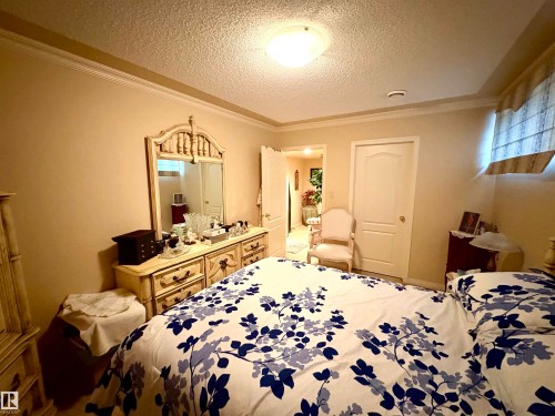 15 17603 99 Street, Edmonton, AB - Indoor Photo Showing Bedroom